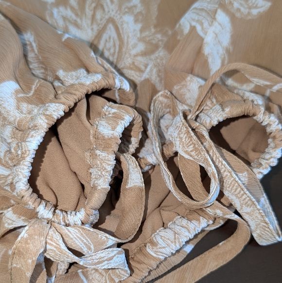 Loft Floral Side Tie Bubble Top - Picture 10 of 16